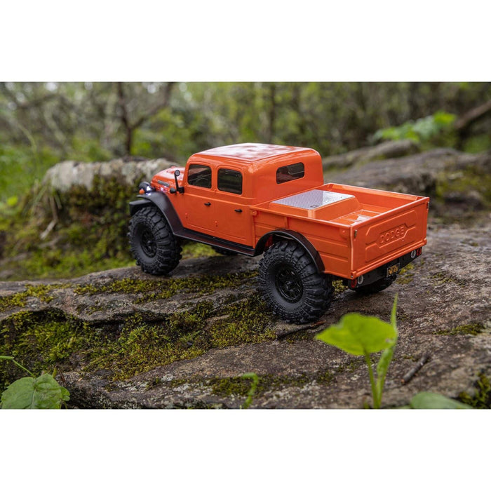 SCX24 Dodge Power Wagon 4 portes des années 40, orange : 1/24 4WD-RTR