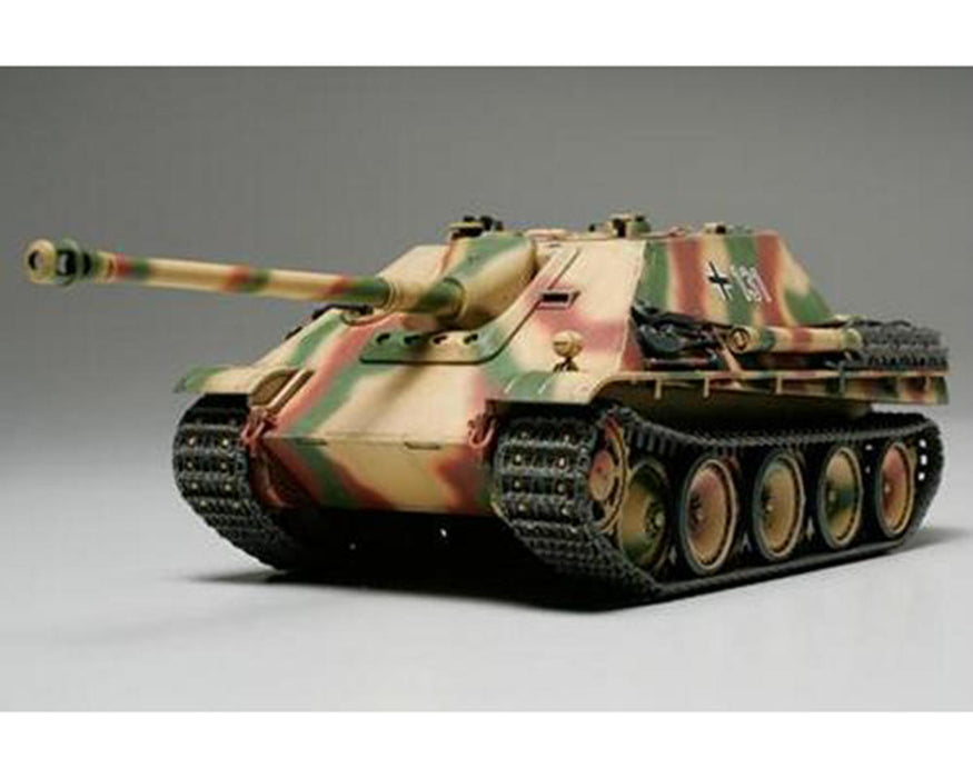 Tamiya 1/48 German Jagdpanther Late Version Tank Destroyer Plastic Model Kit