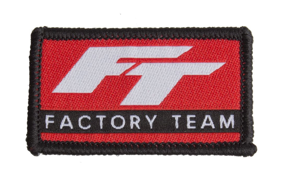 Patch du logo de l'équipe d'usine associée à l'équipe