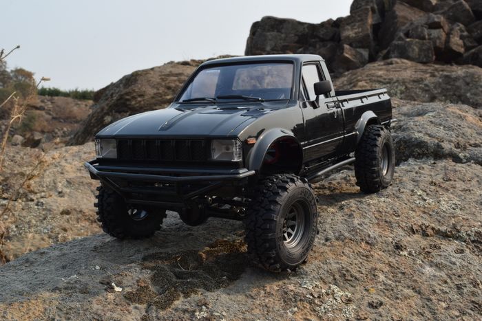 RC4WD Midnight Edition Trail Finder 2 RTR avec ensemble carrosserie Mojave II